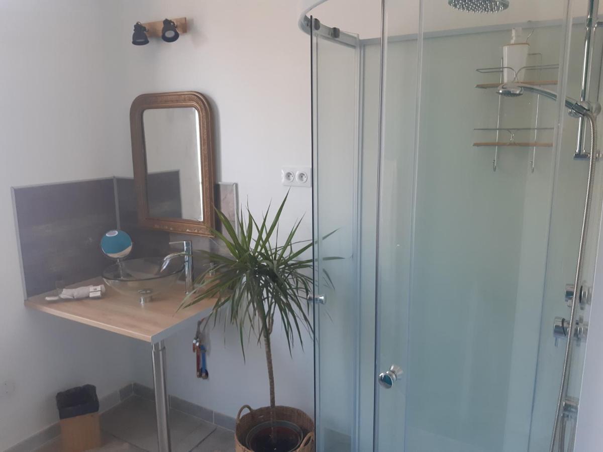 Suite Privee Bed And Breakfast Νιμ Εξωτερικό φωτογραφία
